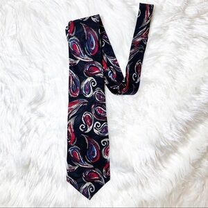 BLOOMINGDALES 100% Italian Silk Vintage Red & Black Paisley Neck Tie